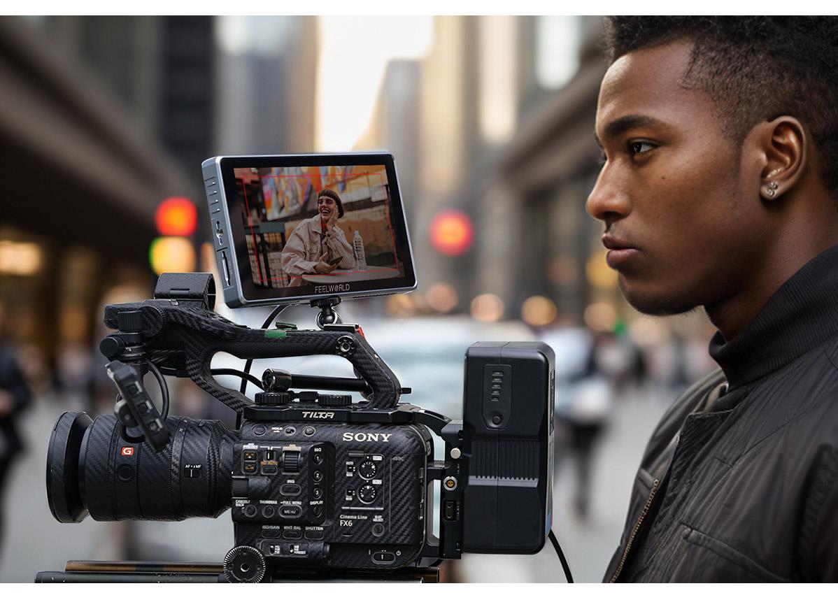12g director monitor